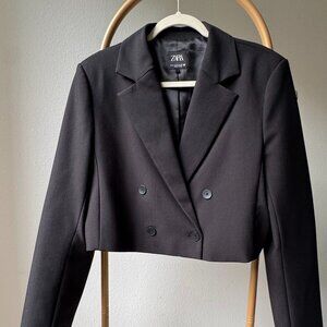 Stylish Zara Cropped Blazer - Pinstripe Double-Breasted Jacket | Size M